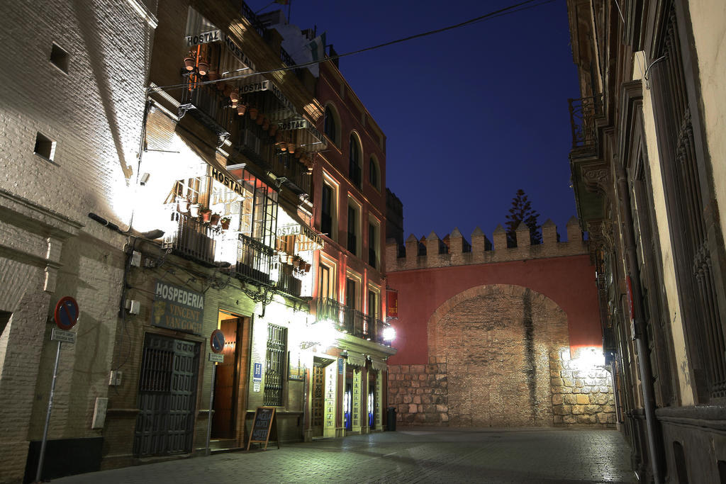 Hostal Van Gogh Sevilla Exteriör bild